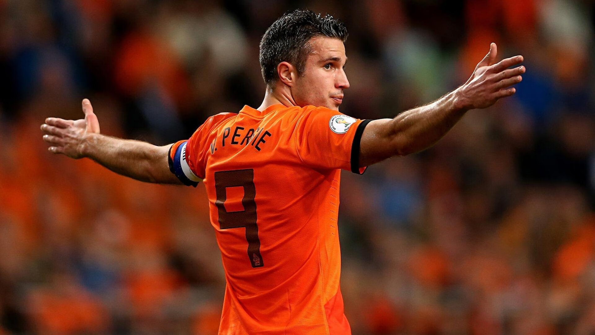 “胡利安·门德斯的精准传球与爆发力，助美洲狮队冲击世界顶级”