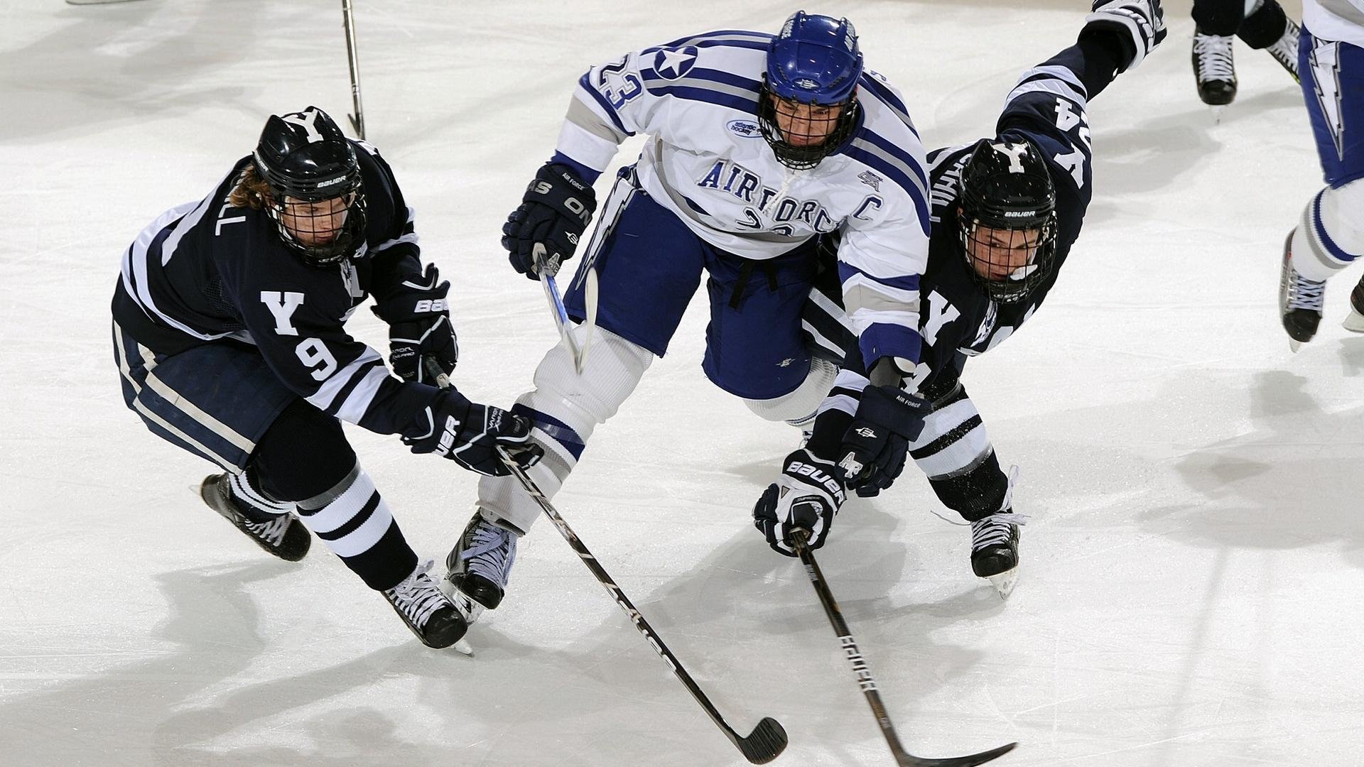 掘金主力中锋隔离后归队苦练，掘金主力后卫